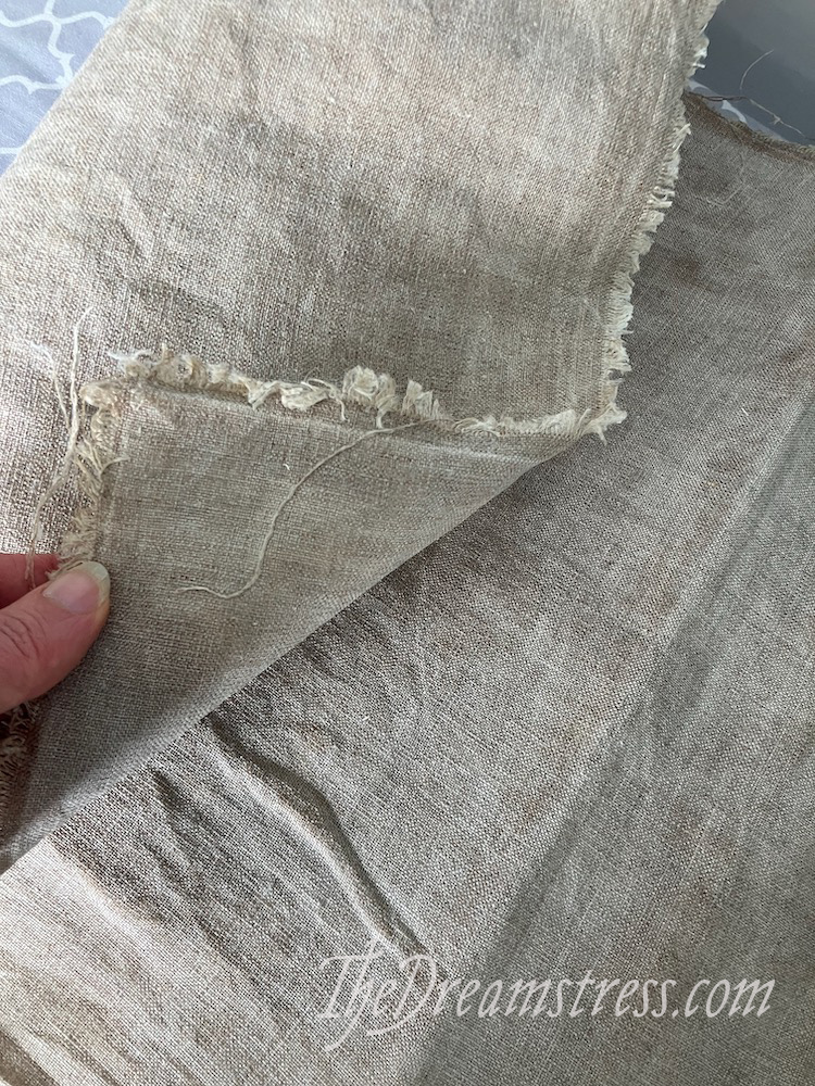 Making linen buckram for the Scroop Patterns 18th century stays thedreamstress.com