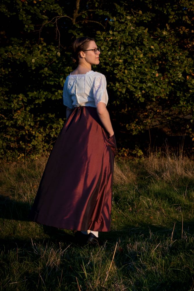 Lilah of @sew.lilah in the Scroop Patterns Seatoun Skirt scrooppatterns.com