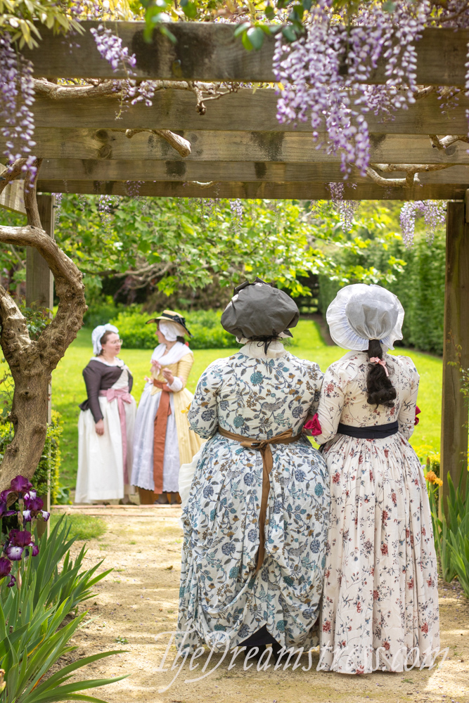 An 18th century pastoral picnic thedreamstress.com