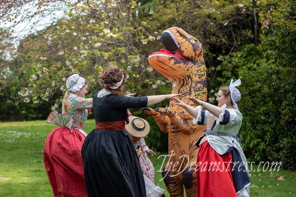 18th century but with dinosaurs thedreamstress.com