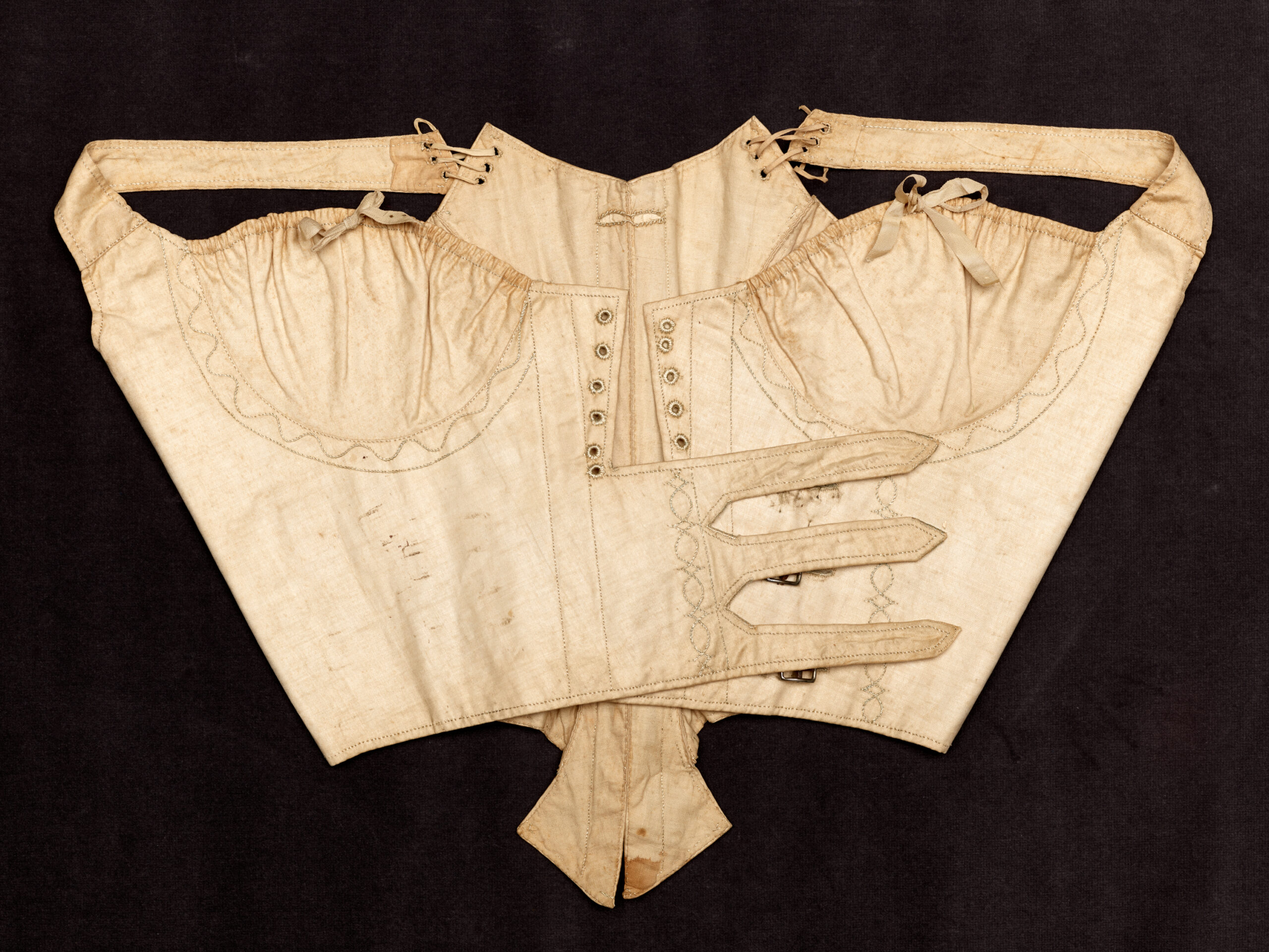 Corset, ca. 1795, Mills Junr. (English, ca. 1804),  cotton; silk RISDM, Providence Rhode Island 1987-092