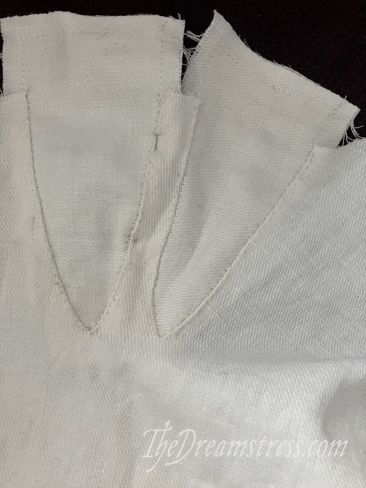 Scroop Patterns Minette Bust Gusset Tutorial
