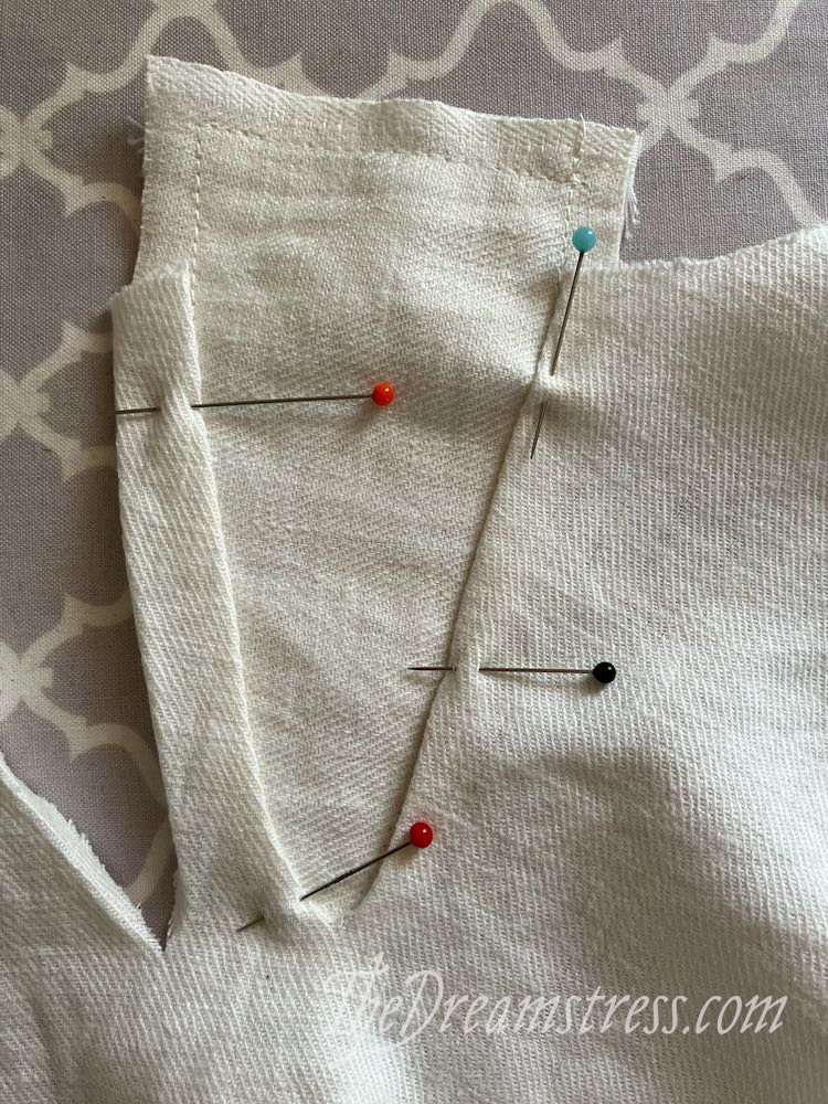 Scroop Patterns Minette Bust Gusset Tutorial