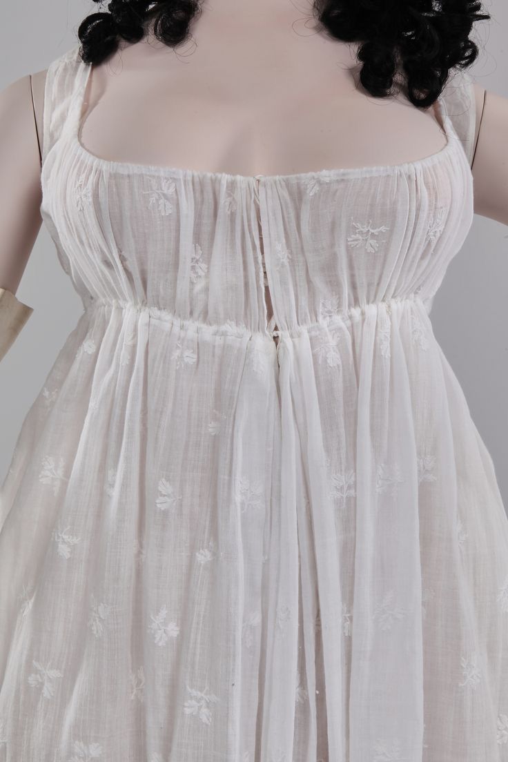 Merveilleuse' gown of embroidered linen, French, 1796-1800. Sold at auction Feb, 2025